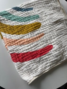 New Clementine kids Baby Quilt Rainbow